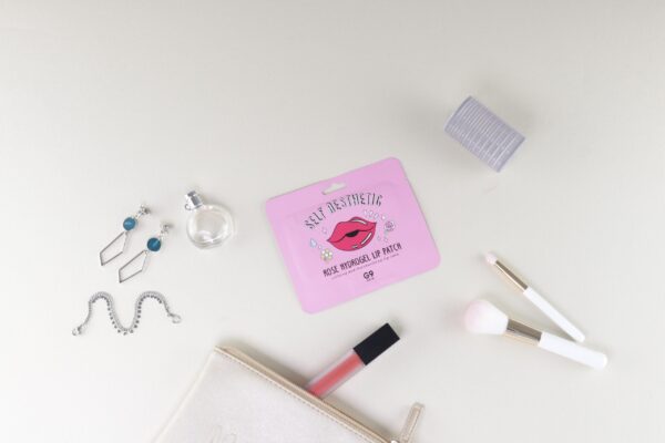 Masca hidratanta pentru buze G9 Skin Rose Hydrogel Lip Patch 23ml